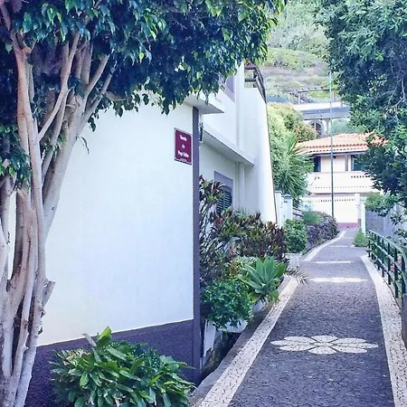 Holiday Home, Jardim Do Mar Holiday home